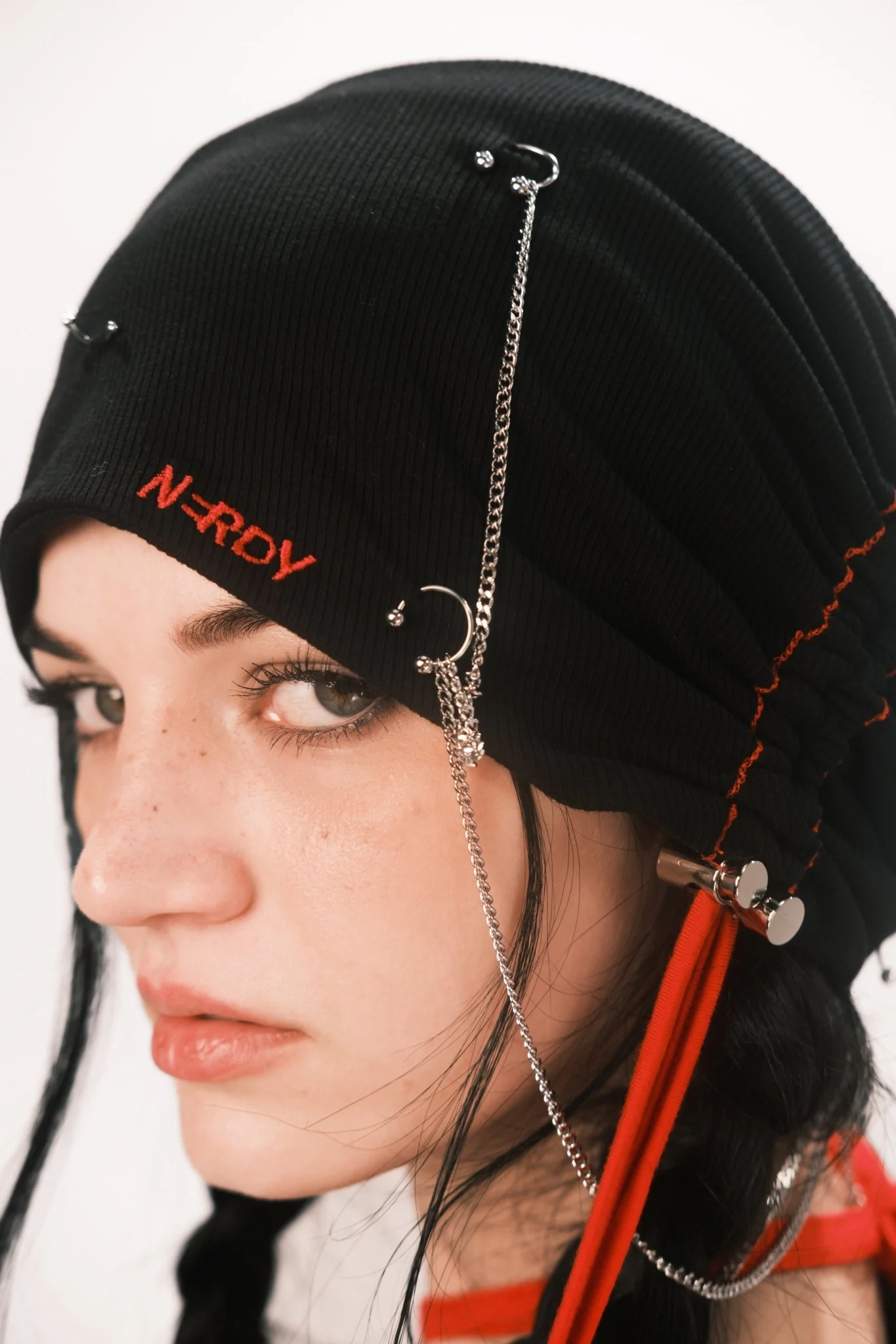 BLACK PIERCED SLOUCH BEANIE - Image 2