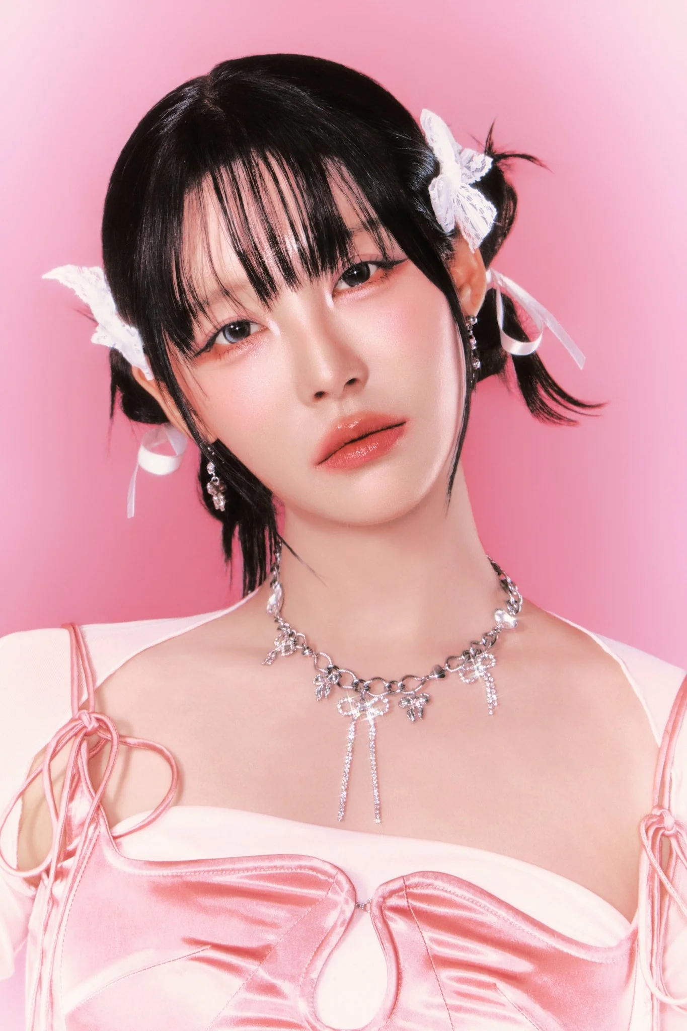 CRYSTAL RIBBON NECKLACE - Image 3