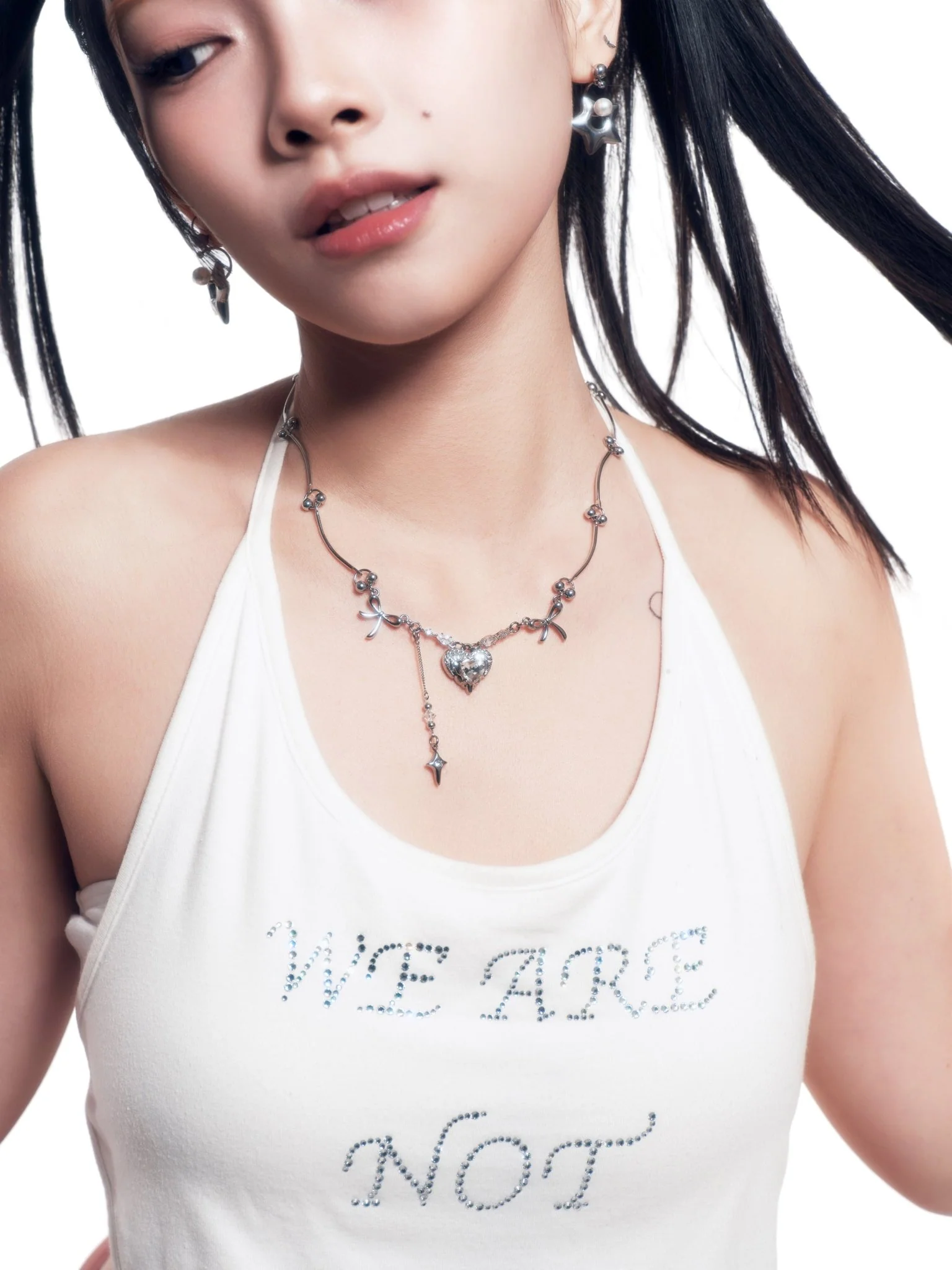 HEART & BOW NECKLACE - Image 7