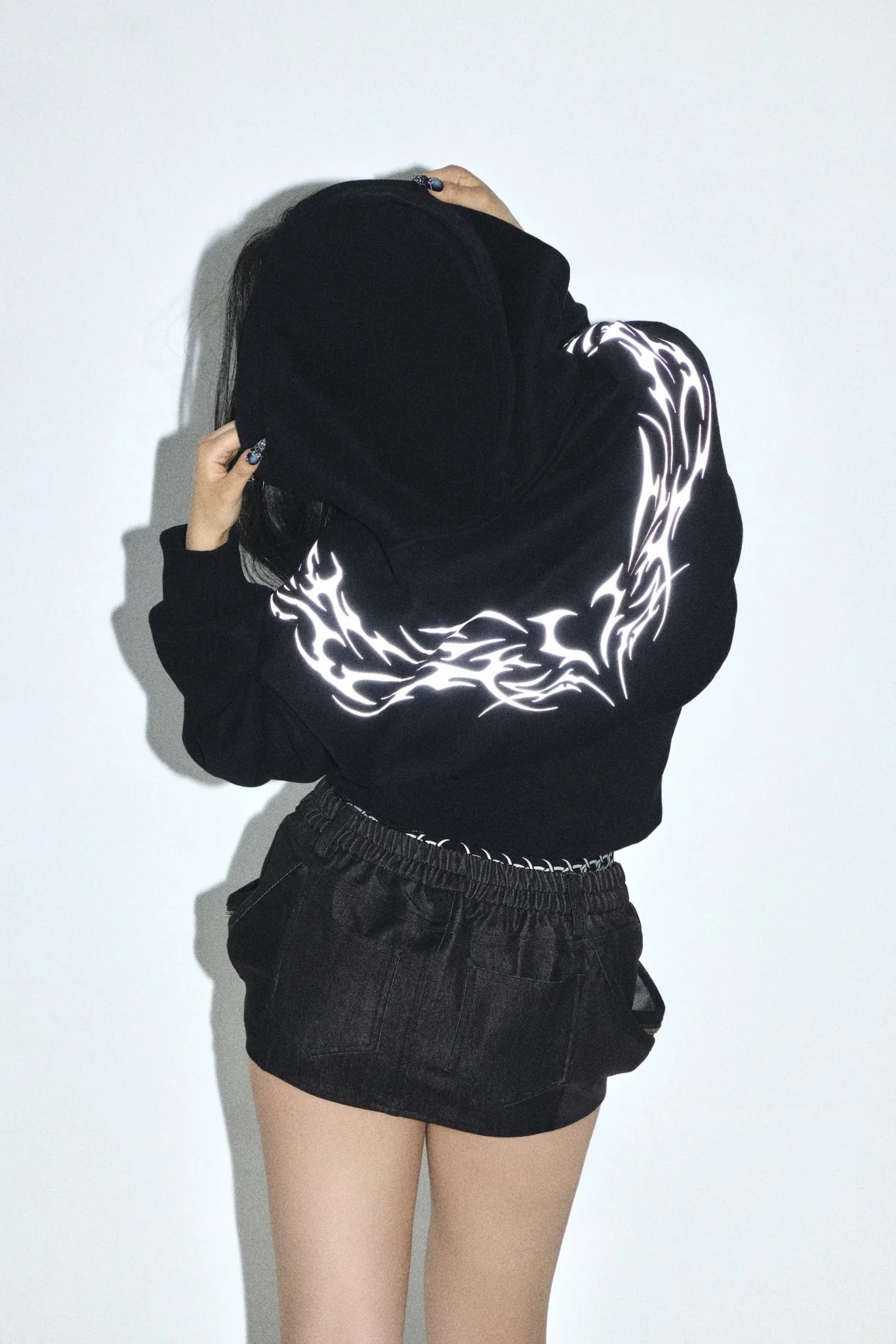 SERAPH HOOD ZIP UP - Image 4