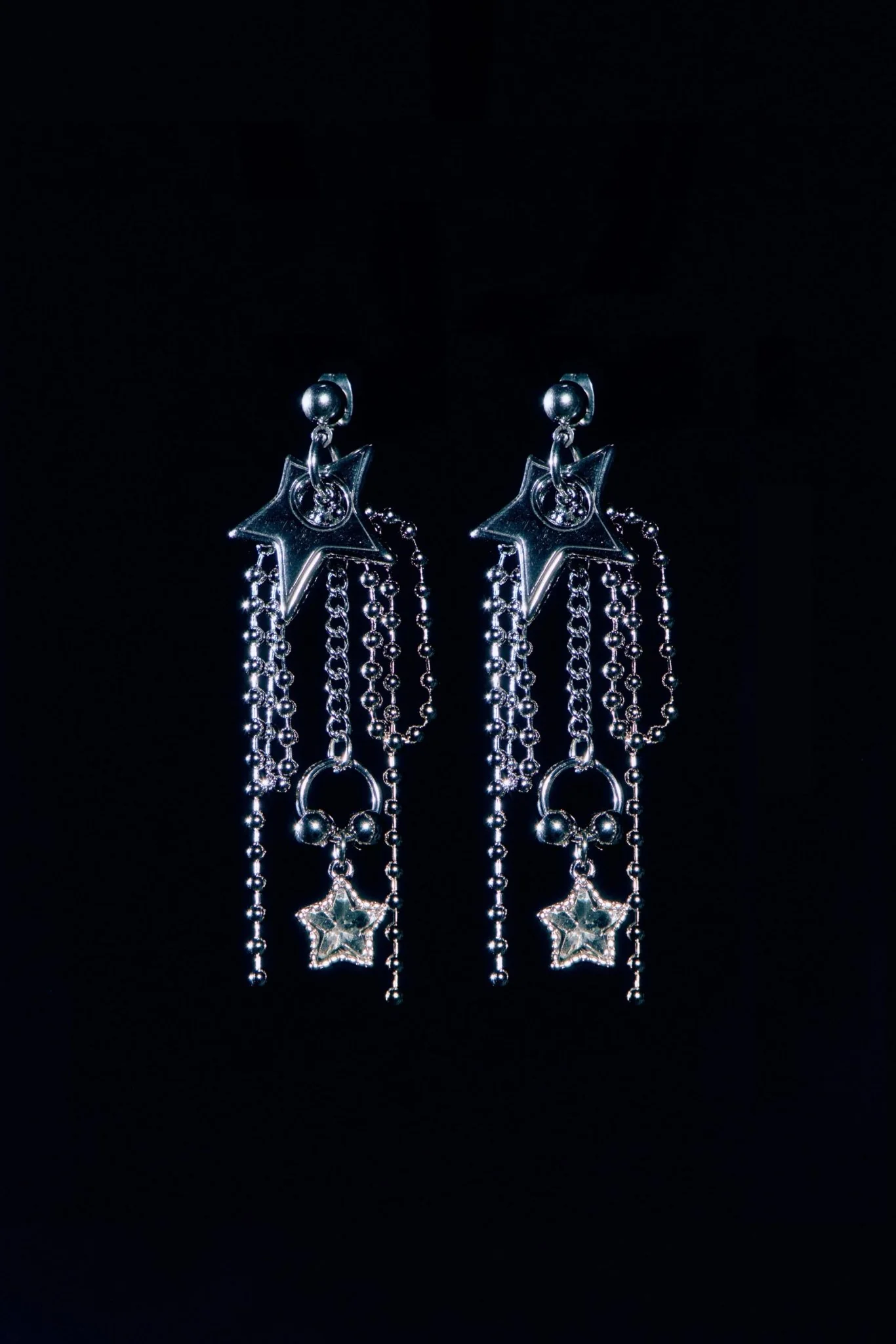 STAR RIBBON DROP EARRINGS - Image 6