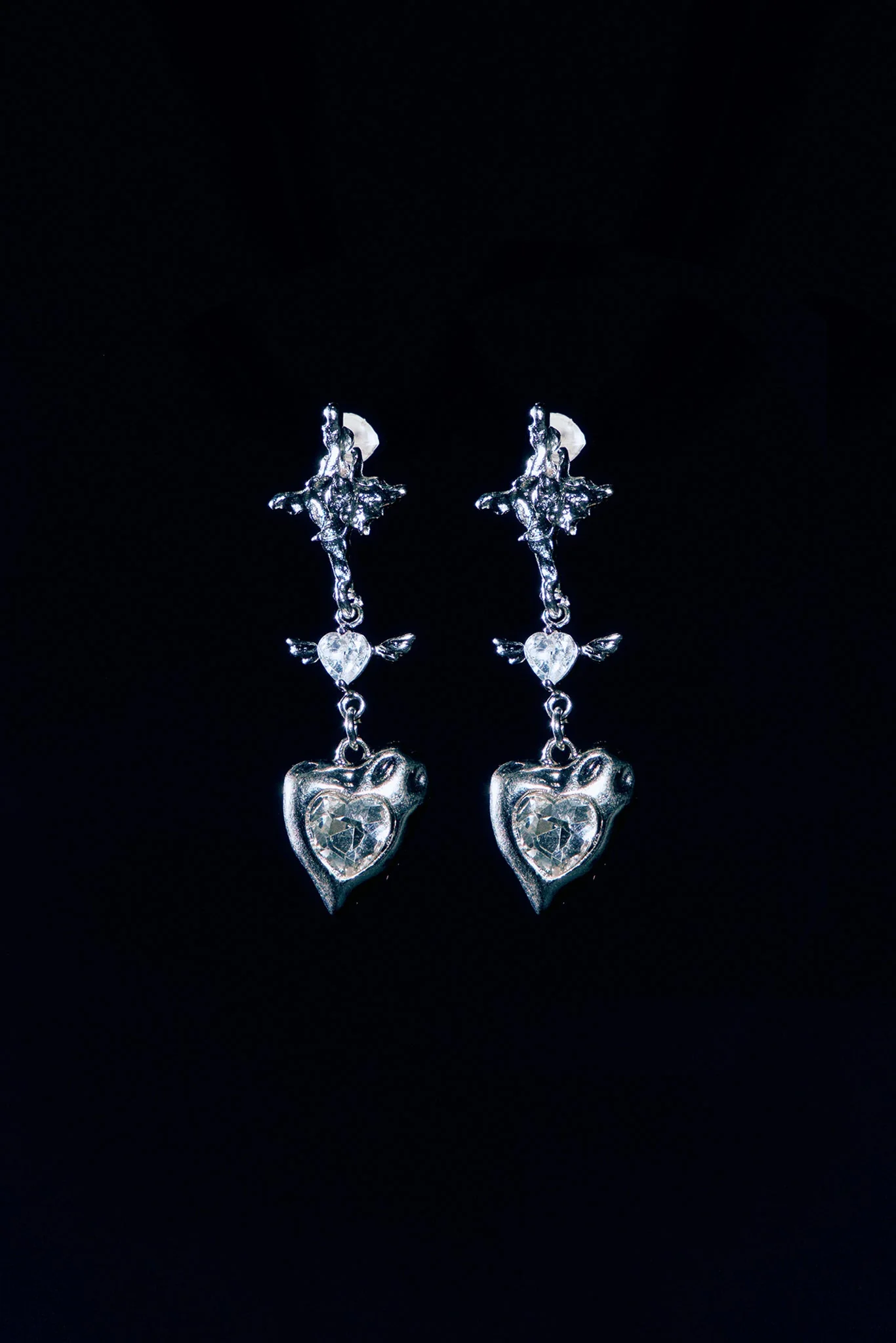 WING HEART DROP EARRINGS - Image 3